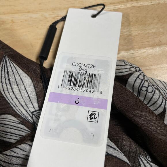 Calvin Klein NWT Floral Surplice V-Neck Short Flutter Sleeve High-Low Dress Sz 6 - Picture 4 of 10